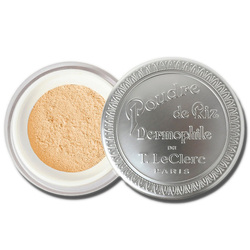 Dermophile Loose Powder - 01 Abricot on white background