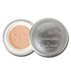 Dermophile Loose Powder - 10 Ambre on white background