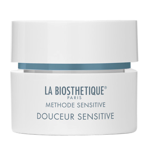 La Biosthetique Douceur Sensitive / Restructurante on white background