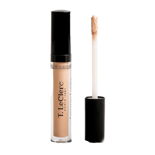 T LeClerc Luminous Correcting Concealer - Ambre (golden beige with warm undertones) on white background