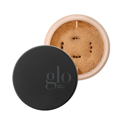 Luminous Setting Powder - Translucent Medium Deep on white background