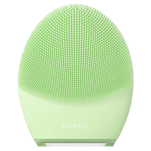 Foreo Luna 4 - Balanced Skin on white background