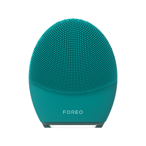 Foreo Luna 4 - Balanced Skin on white background