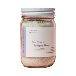 Tea Tree + Juniper Berry Breathe Better Bath Soak on white background
