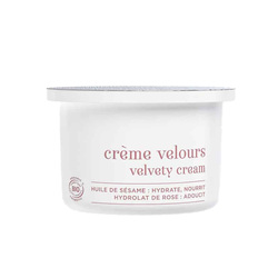 Velvety Cream Refill on white background